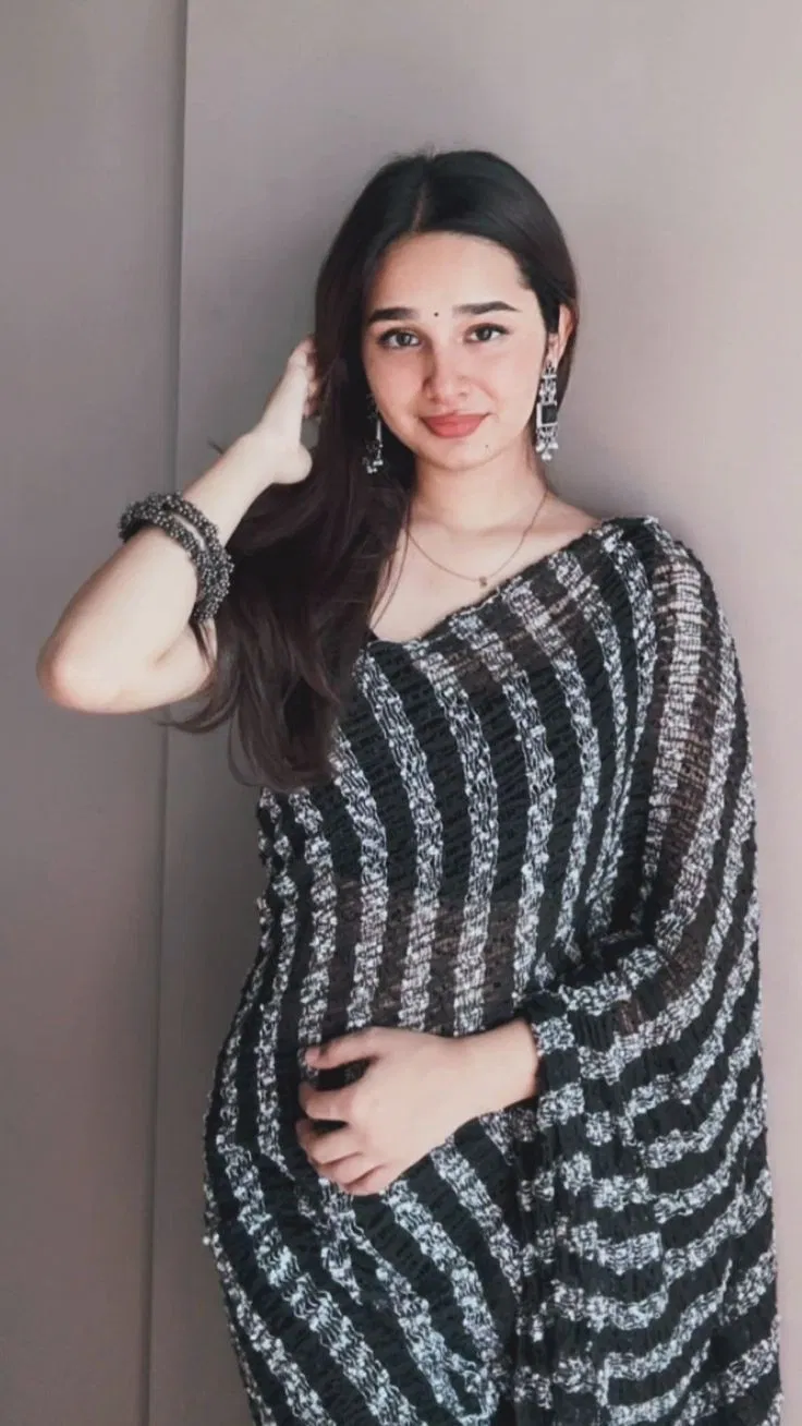 Romance All Night with Surat Call Girl Service – Low Cost Escorts Available